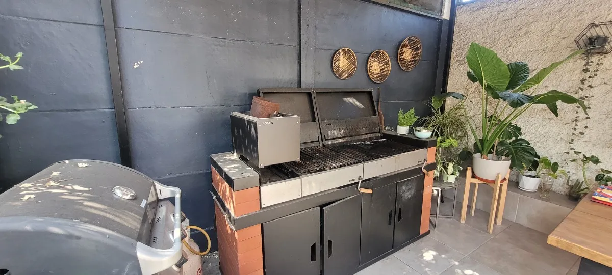 D_NQ_NP_2X_799645-MLC84617645989_052025-F-oportunidad-en-condominio-3-dormitorios-estar-3-banos-3e