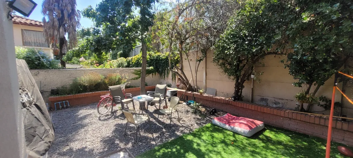 D_NQ_NP_2X_990078-MLC84320189468_052025-F-oportunidad-en-condominio-3-dormitorios-estar-3-banos-3e