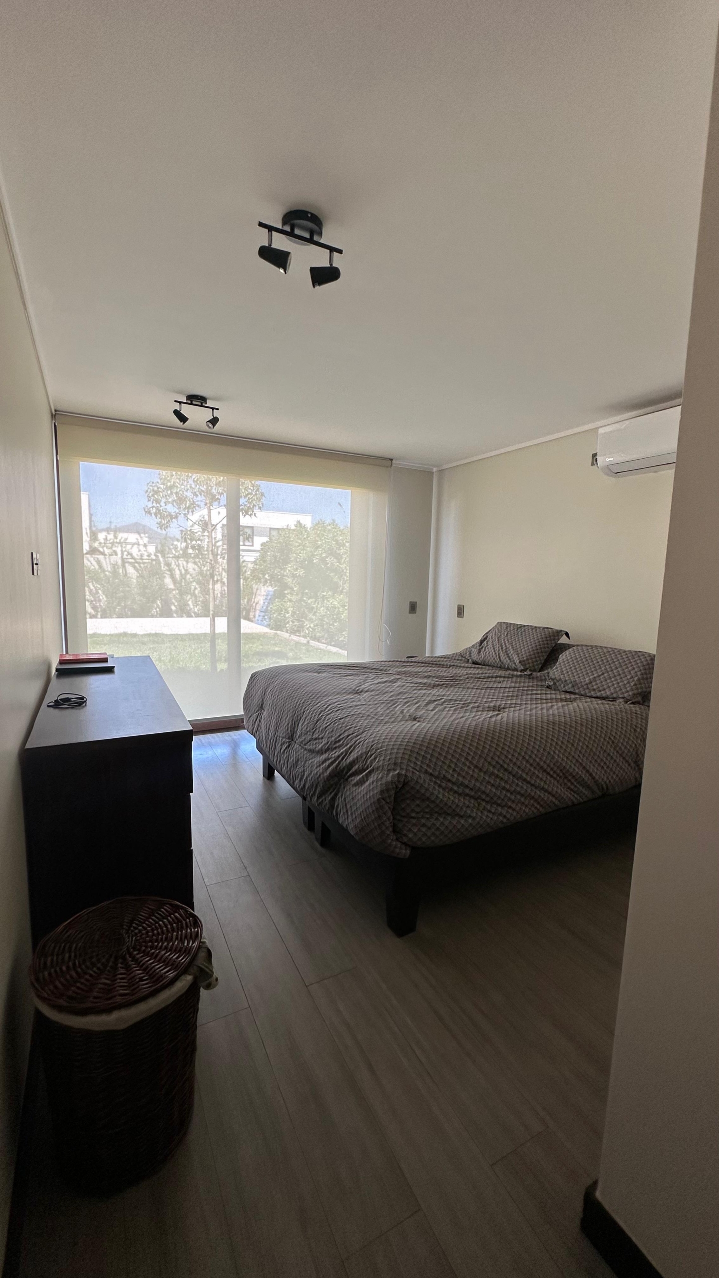 WhatsApp Image 2025-09-26 at 2.52.37 PM