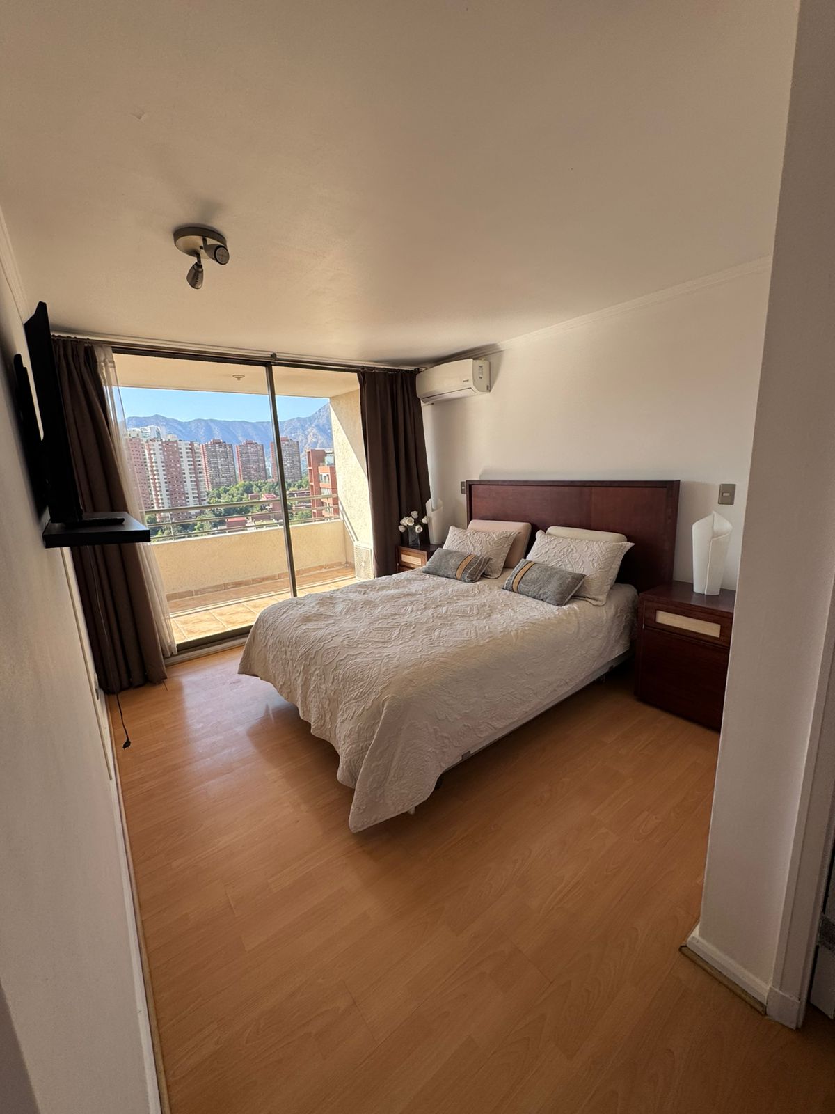 Imagen de WhatsApp 2025-12-08 a las 18.20.57_dd7528e6