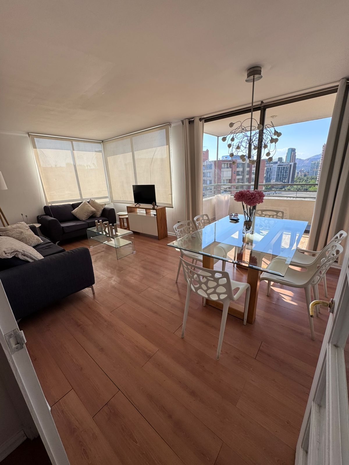 Imagen de WhatsApp 2025-12-08 a las 18.21.00_44351f65