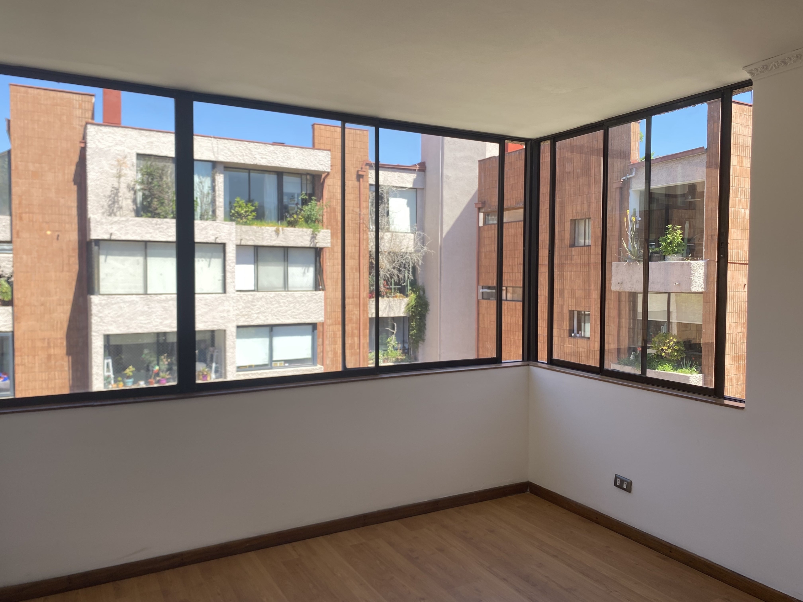 OPORTUNIDAD VENTA DEPTO. PARA INVERSIÓN, ROTONDA LO CURRO