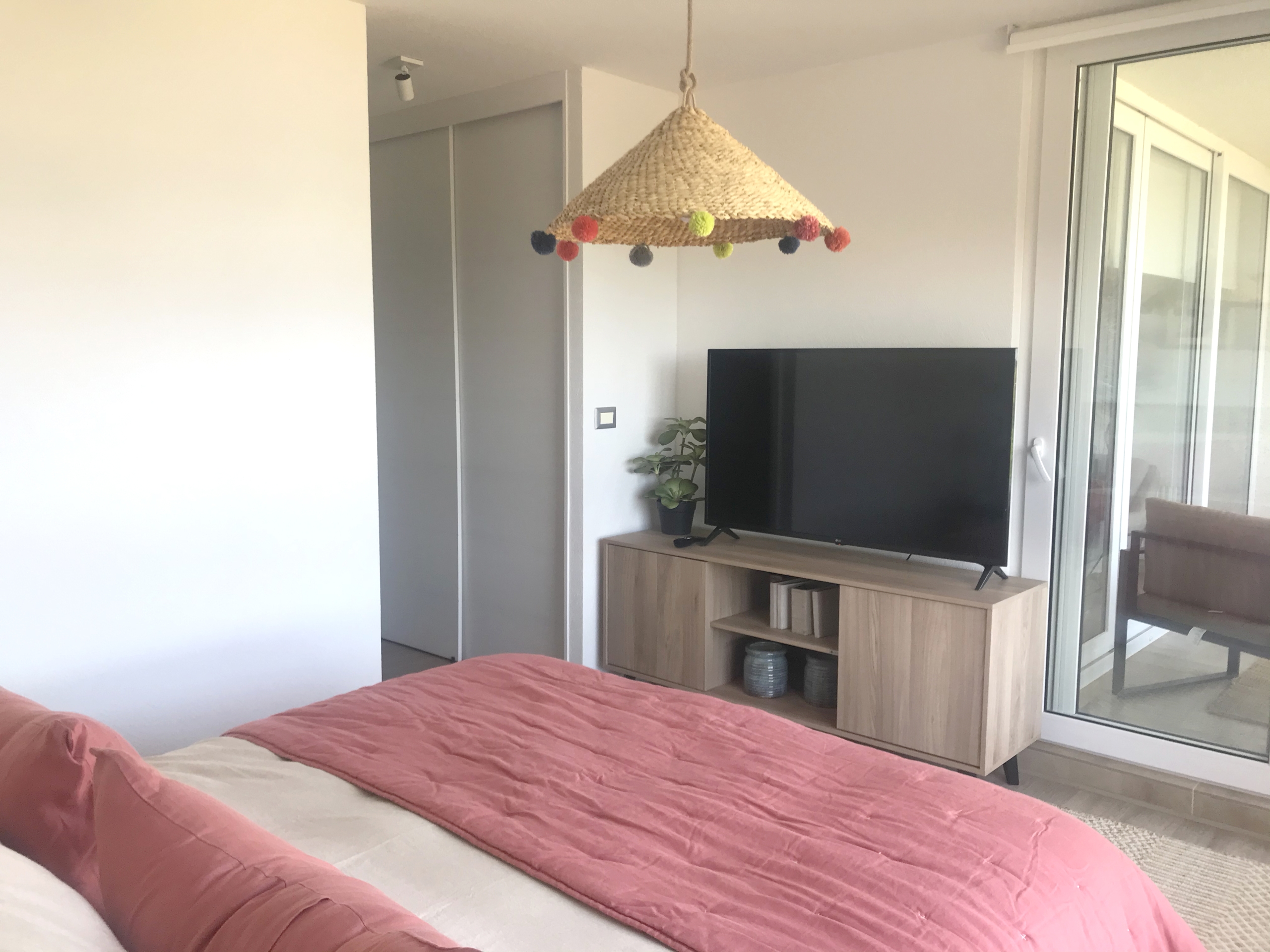 dorm02